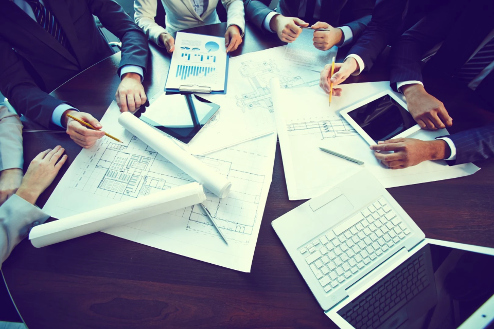 Qualities for a Dubai-Based Project Management Firm Gadiyar